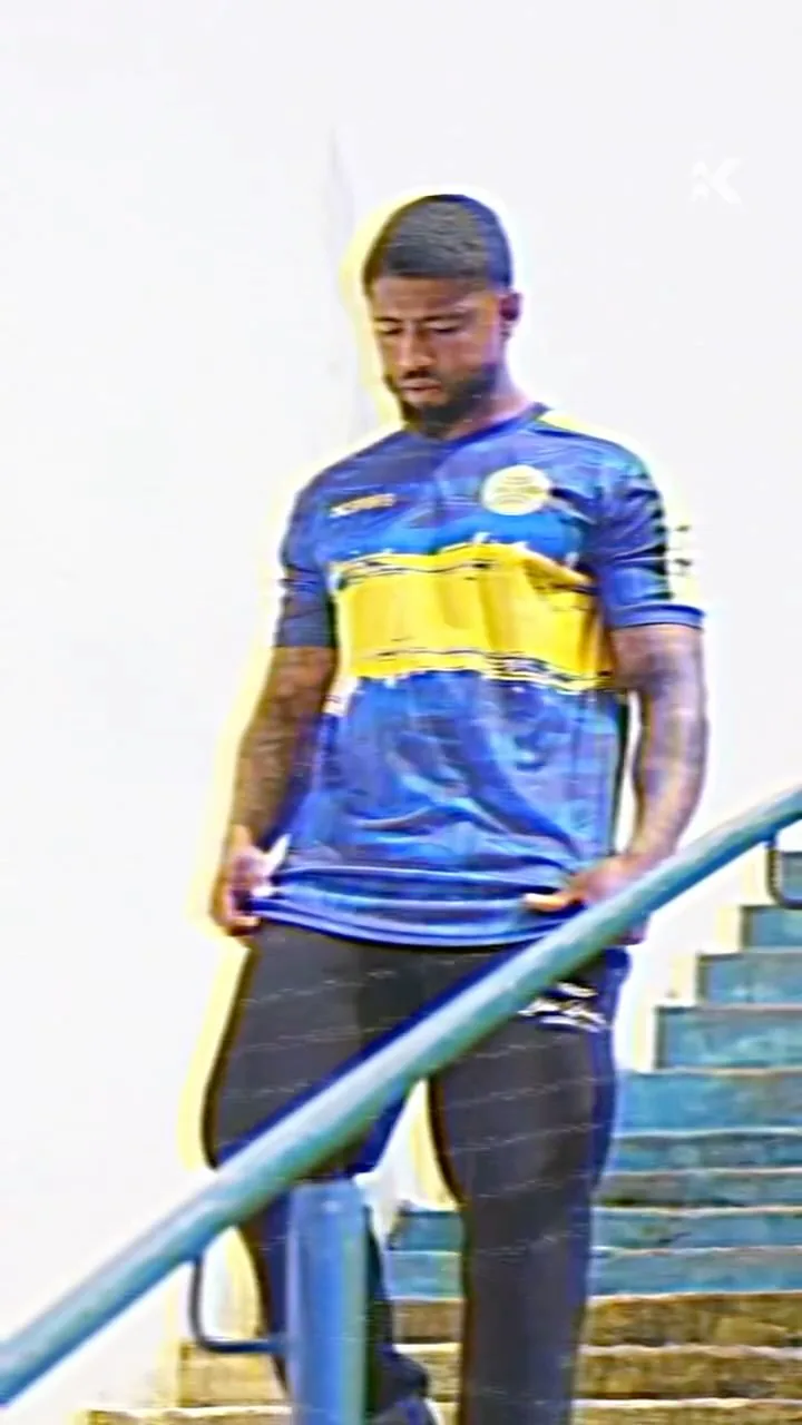 Campanha em vídeo da camisa FUSION azul e amarela