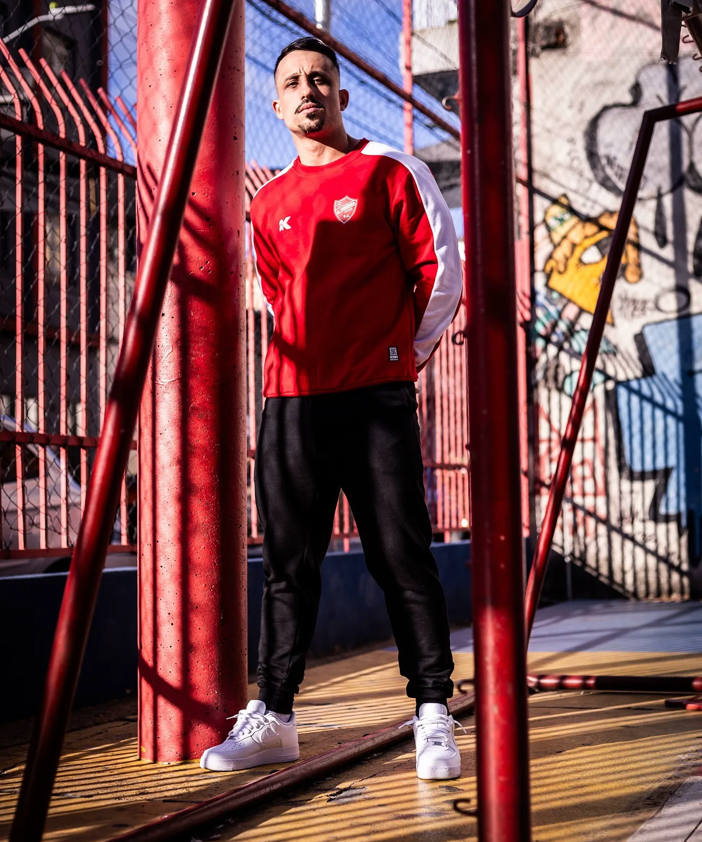Agasalho TREND vermelho — fotografia oficial 4