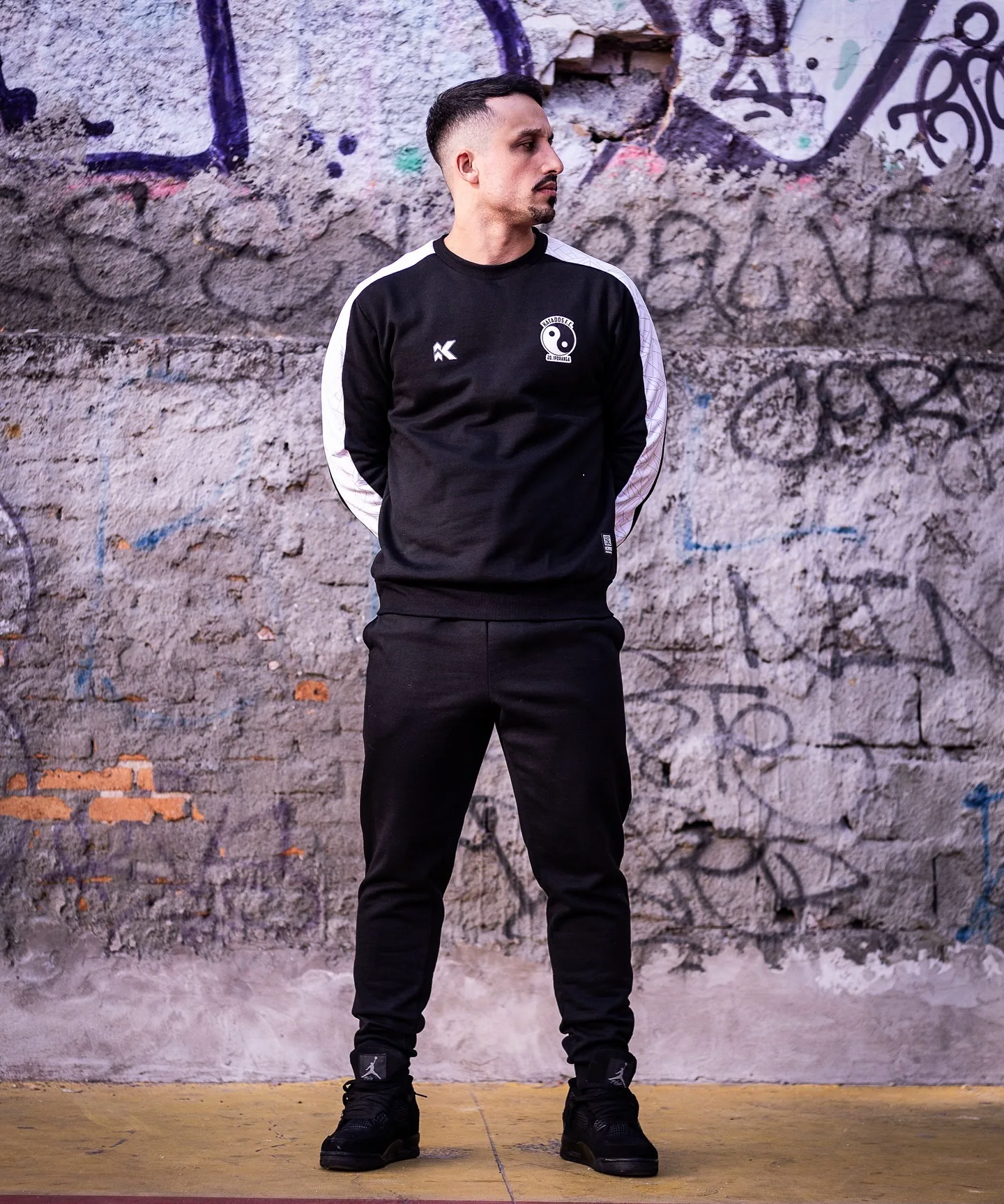 Agasalho TREND preto — fotografia oficial 3