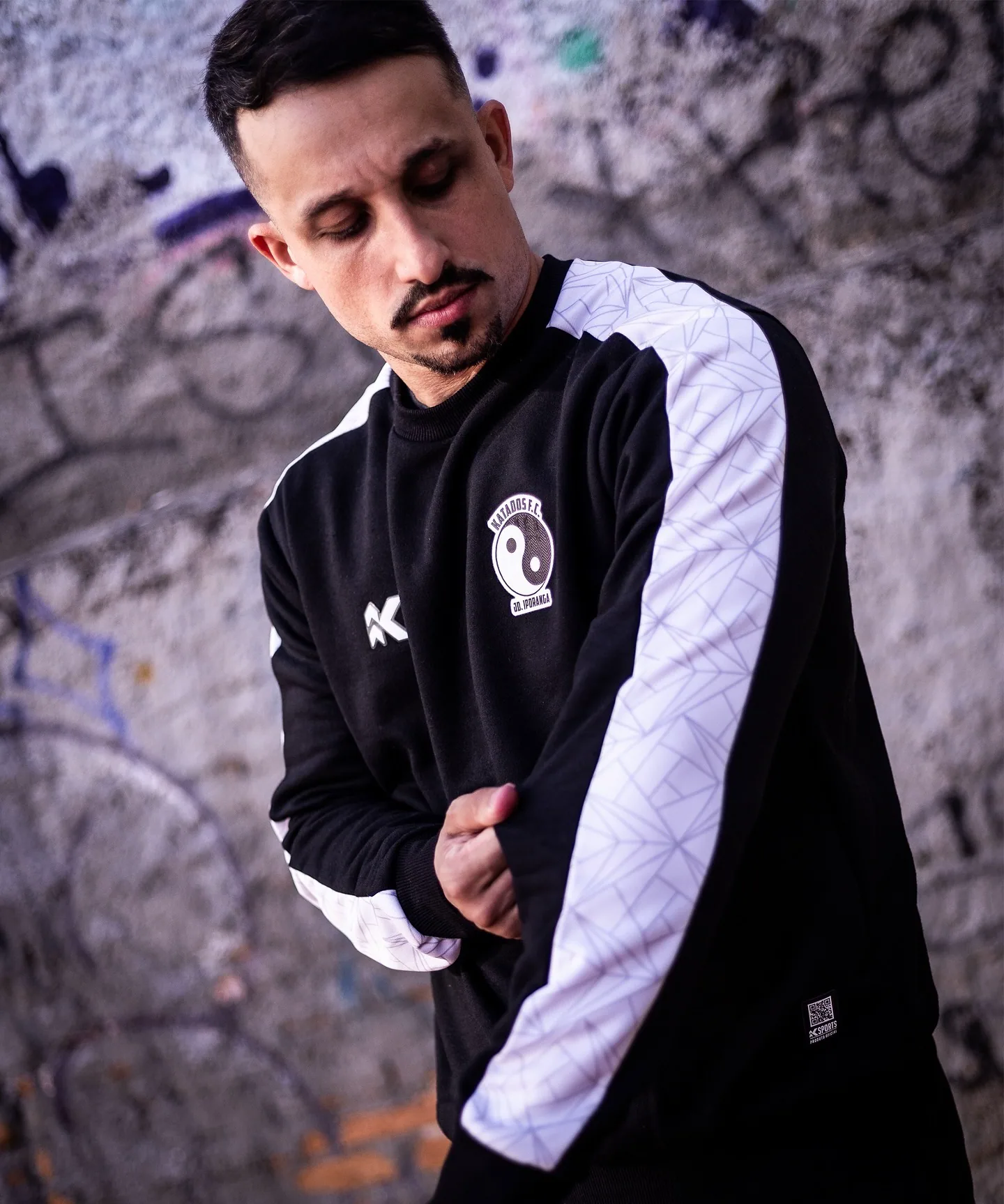 Agasalho TREND preto — fotografia oficial 4